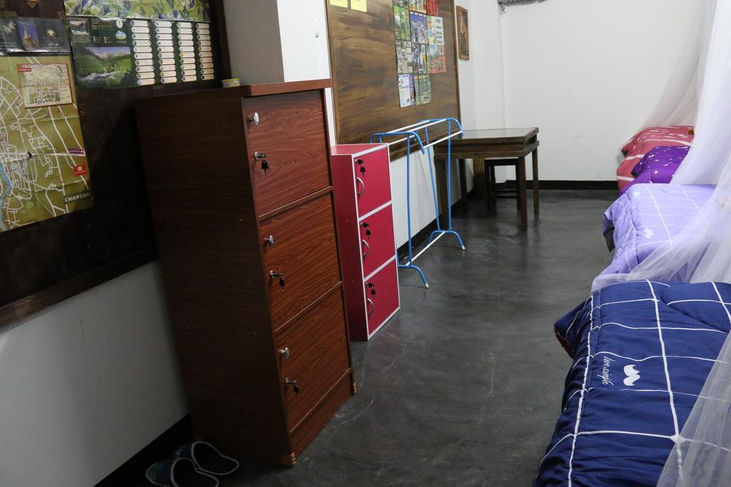 Absolute House Hostel *